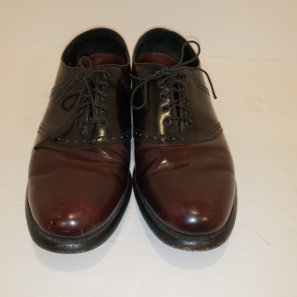 burgundy and black saddle oxfords